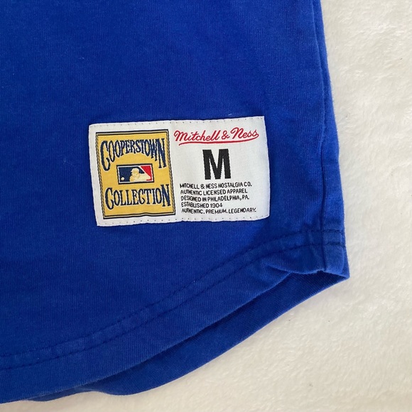 Mitchell & Ness Dodgers shirt size youth 10-12 M - Picture 8 of 8